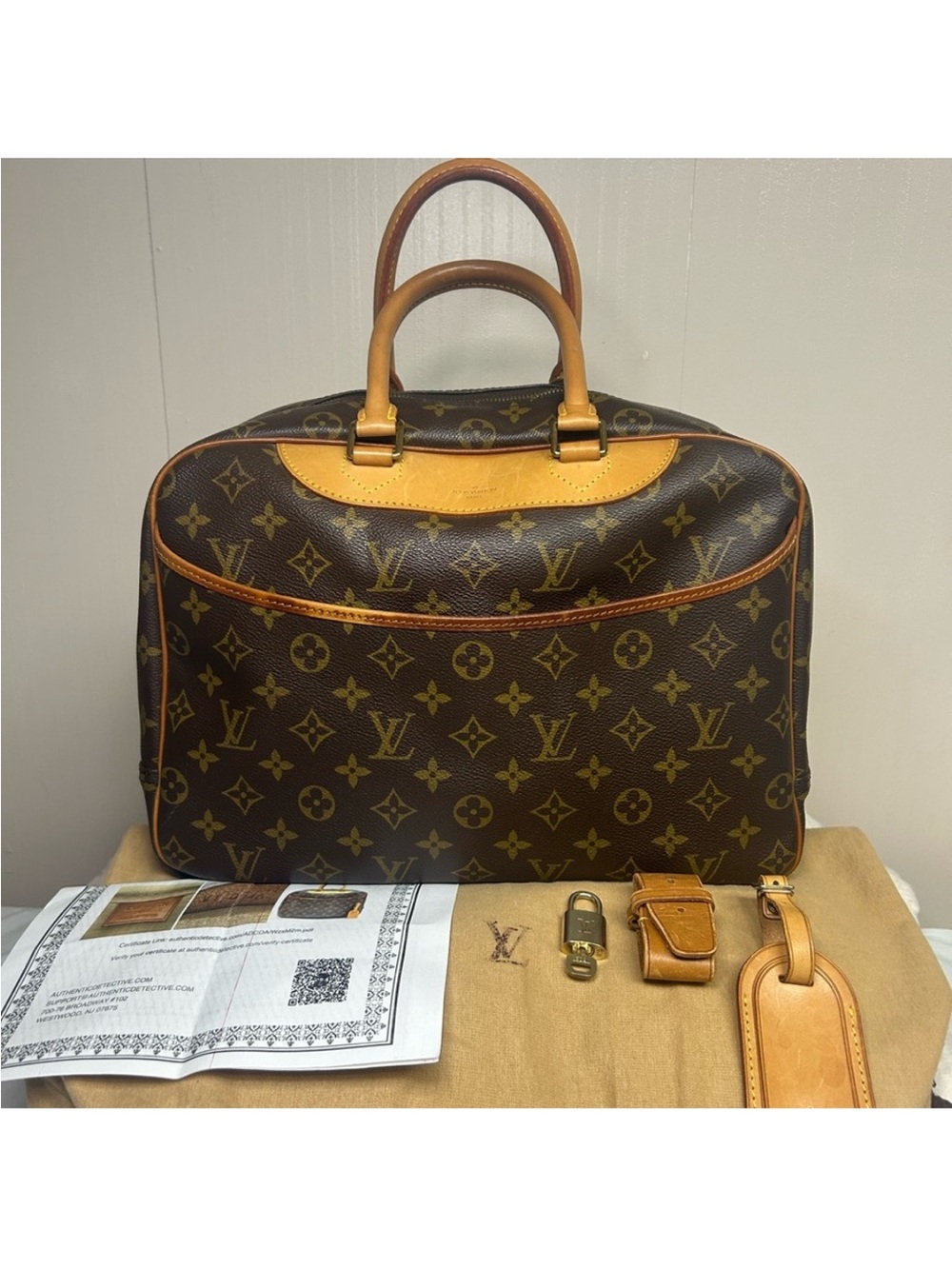 Louis Vuitton Deauville Monogram Travel Bag Collection